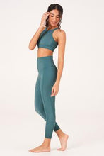 Load image into Gallery viewer, ONZIE - SWEETHEART MIDI LEGGING - PALE CACTI RIB