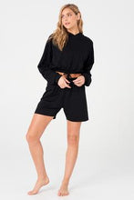 Load image into Gallery viewer, ONZIE - CINCH CROP HOODIE - BLACK