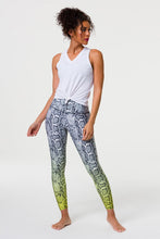 Load image into Gallery viewer, Onzie - KNOT TEE - WHITE