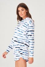 Load image into Gallery viewer, Onzie - FRENCH TERRY CROP HOODIE - SANTORINI
