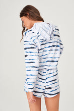 Load image into Gallery viewer, Onzie - FRENCH TERRY CROP HOODIE - SANTORINI
